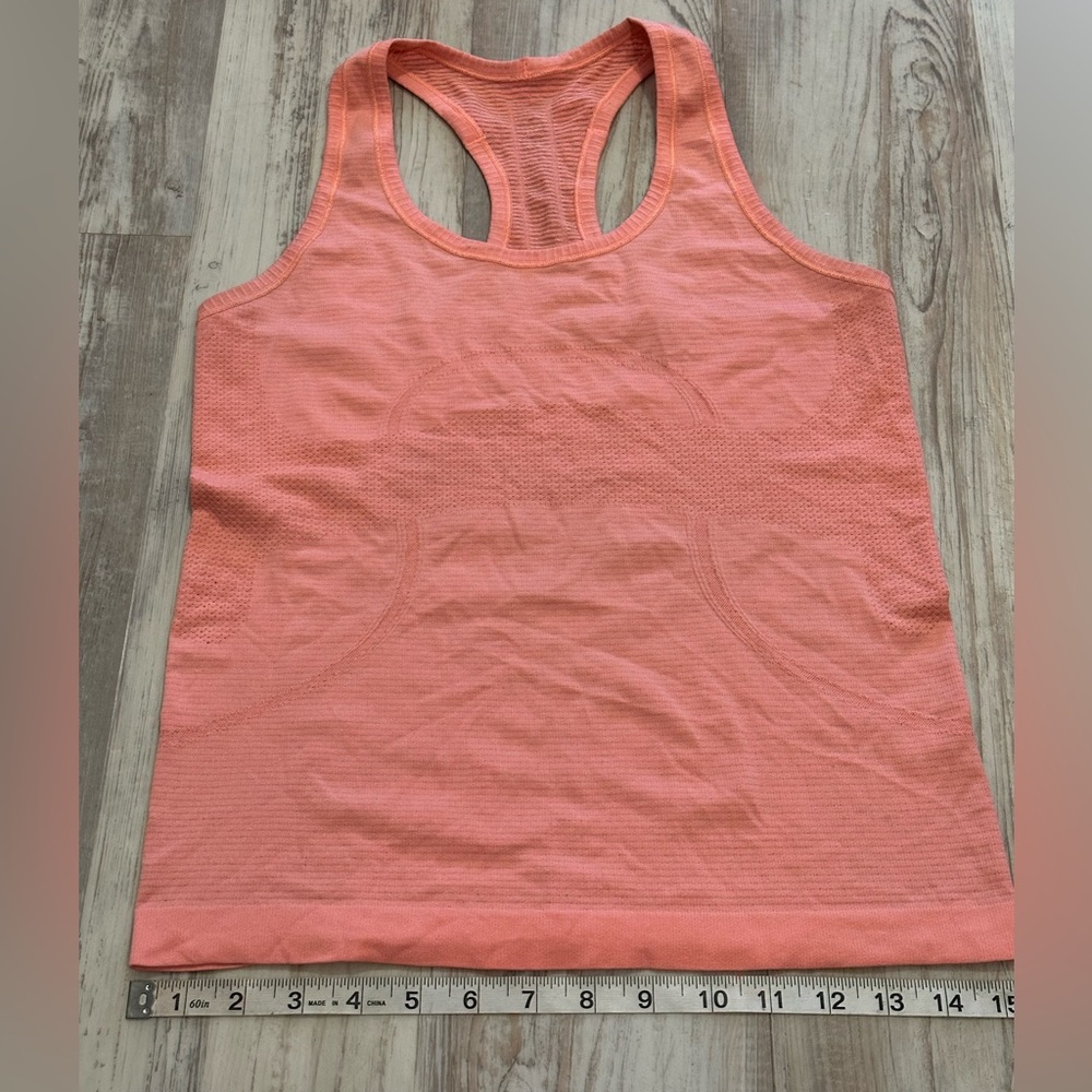 Lululemon Women's Swiftly Tech Racerback Heathered Very Light Flare